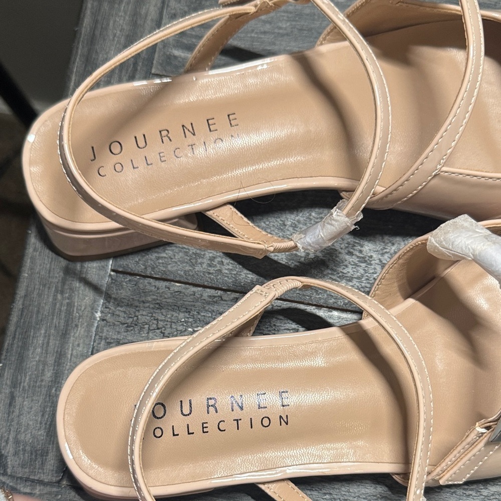 Journee Collection Women's Tan Flats with Straps - Picture 2 of 4